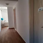 L&m Apartment *